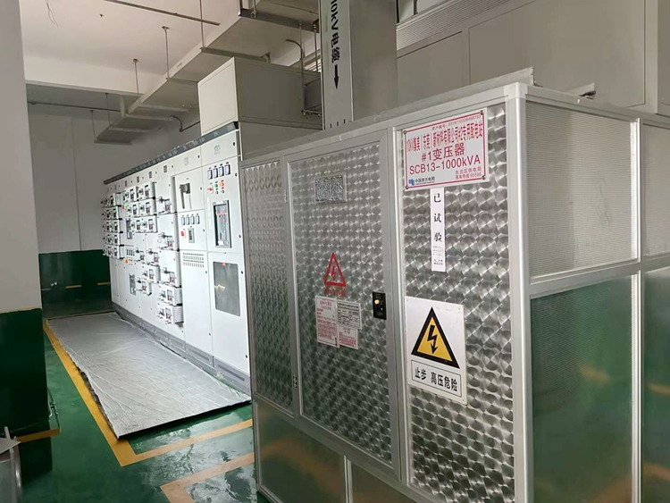 變壓器炸了?。?！是怎么回事